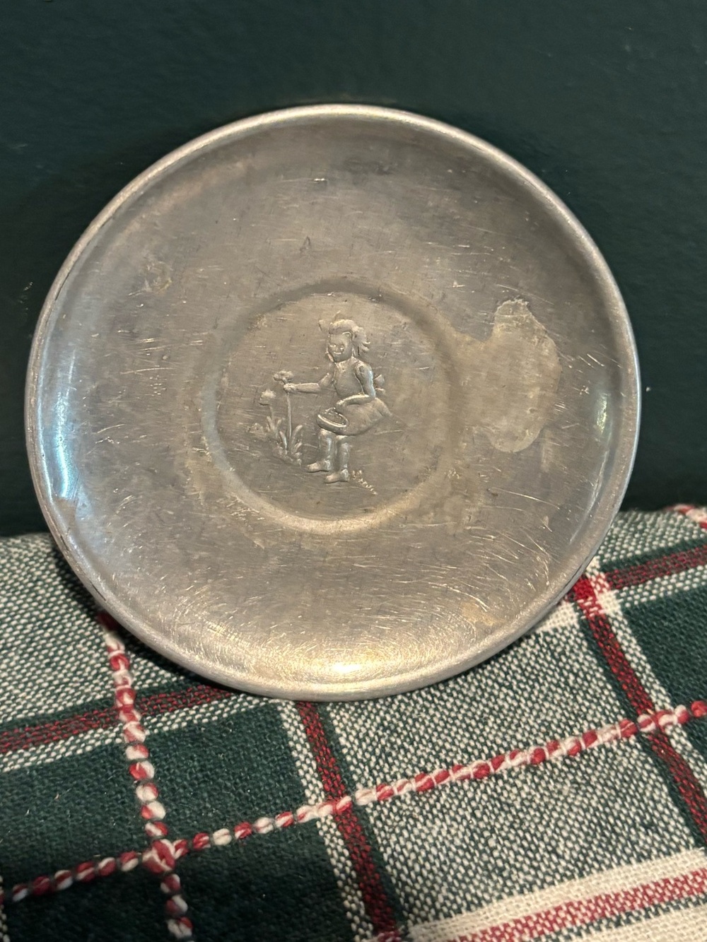Vintage Art Deco Embossed Small Dish - Silver Tone